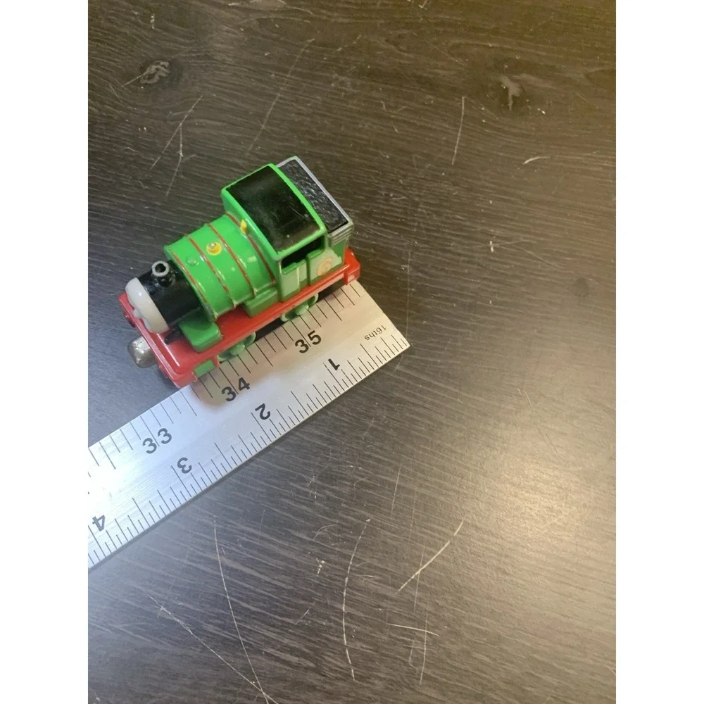 2002‎ Thomas & Friends Die-Cast Metal Magnetic Easter Percy Tank Engine